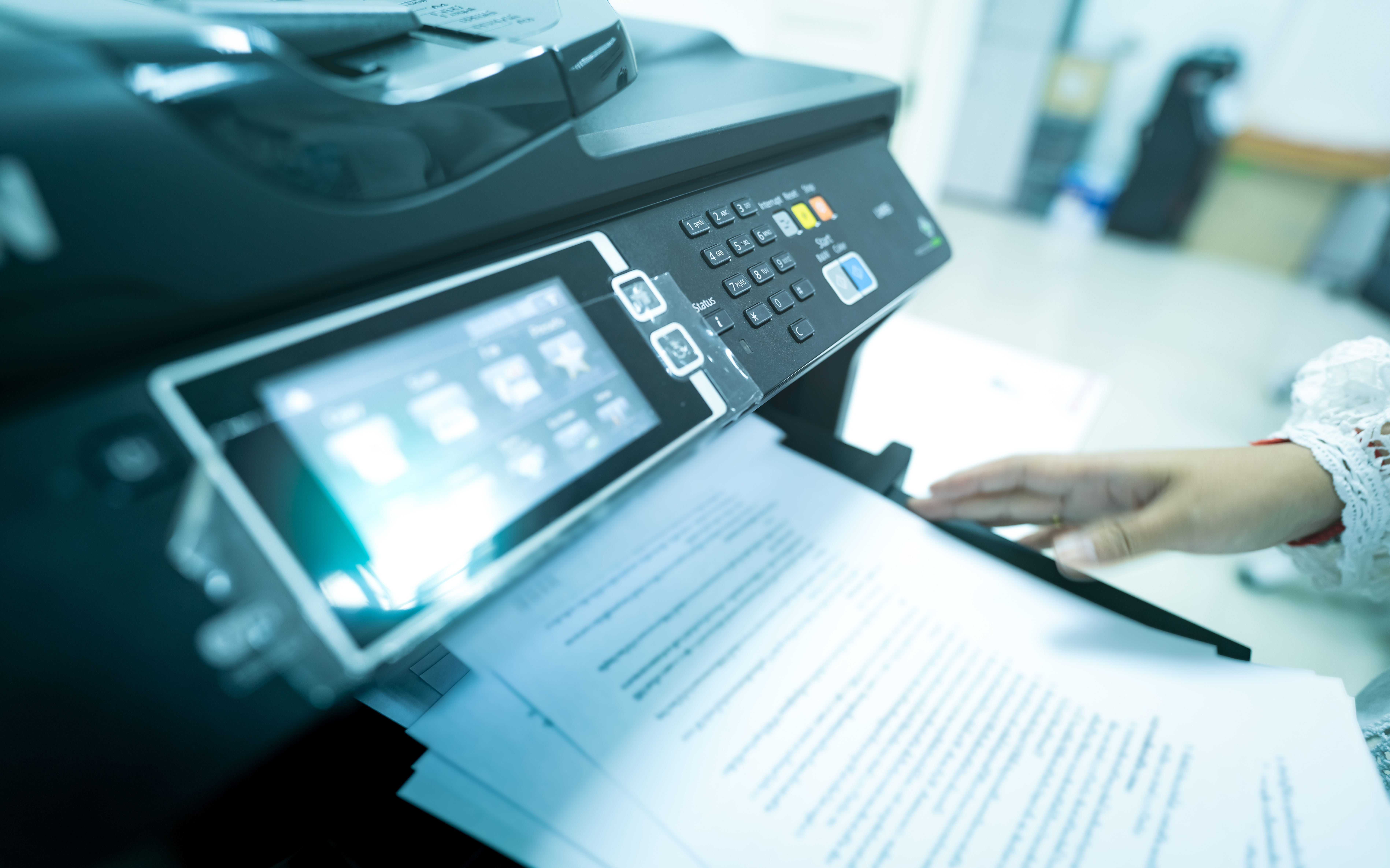 いまさら聞けない「FAX受注管理を効率化するメリットと方法」とは?