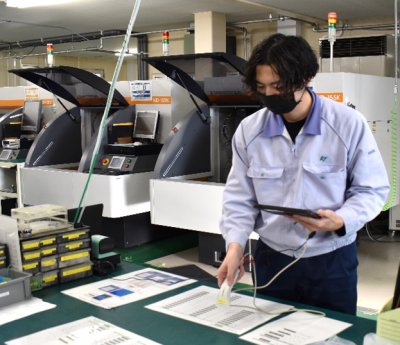 生産現場で進捗状況を入力する